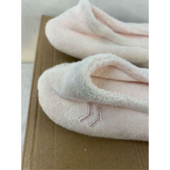 Isotoner slippers ballet slip one pink plush size xl 9.5-10.5 - Picture 3 of 6